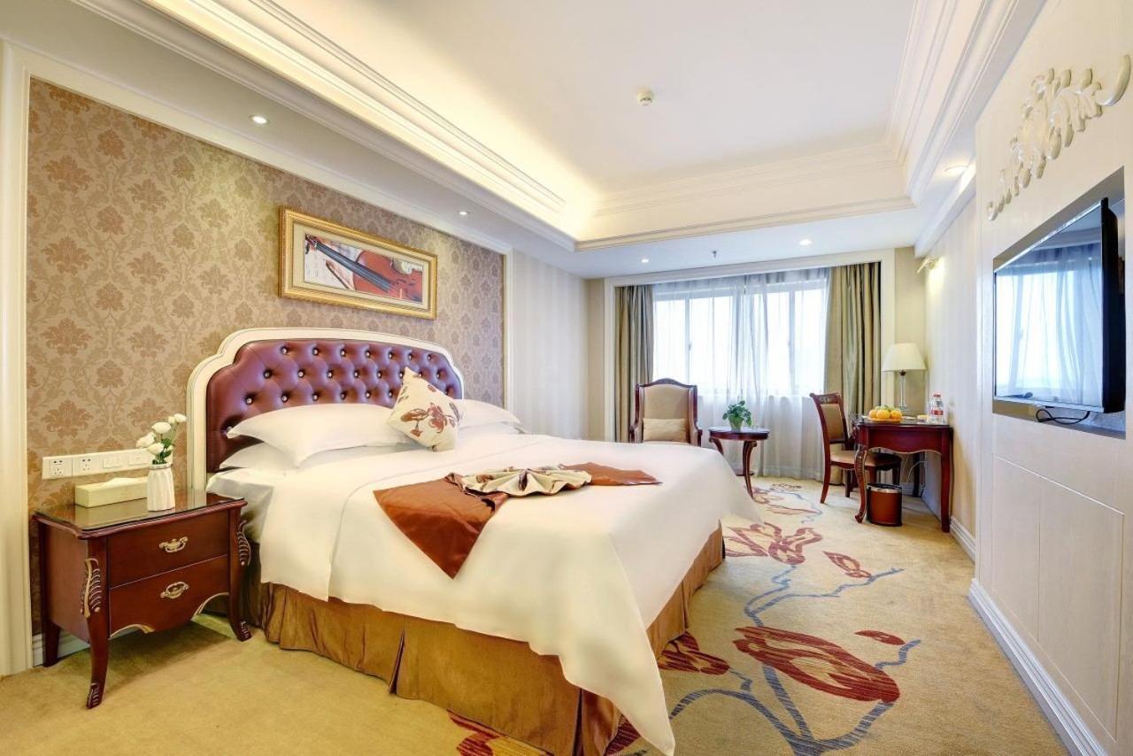 Vienna International Hotel Nanning Zoo Exterior photo